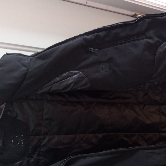 πHPπ Tumi tech black jacket - Picture 6 of 13